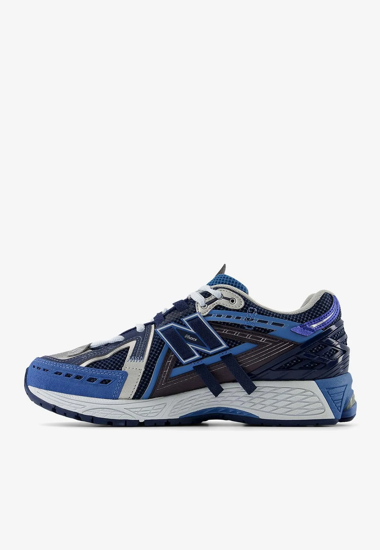 1906A Low-Top Sneakers in Sea Stone with NB Navy and Vintage Indigo