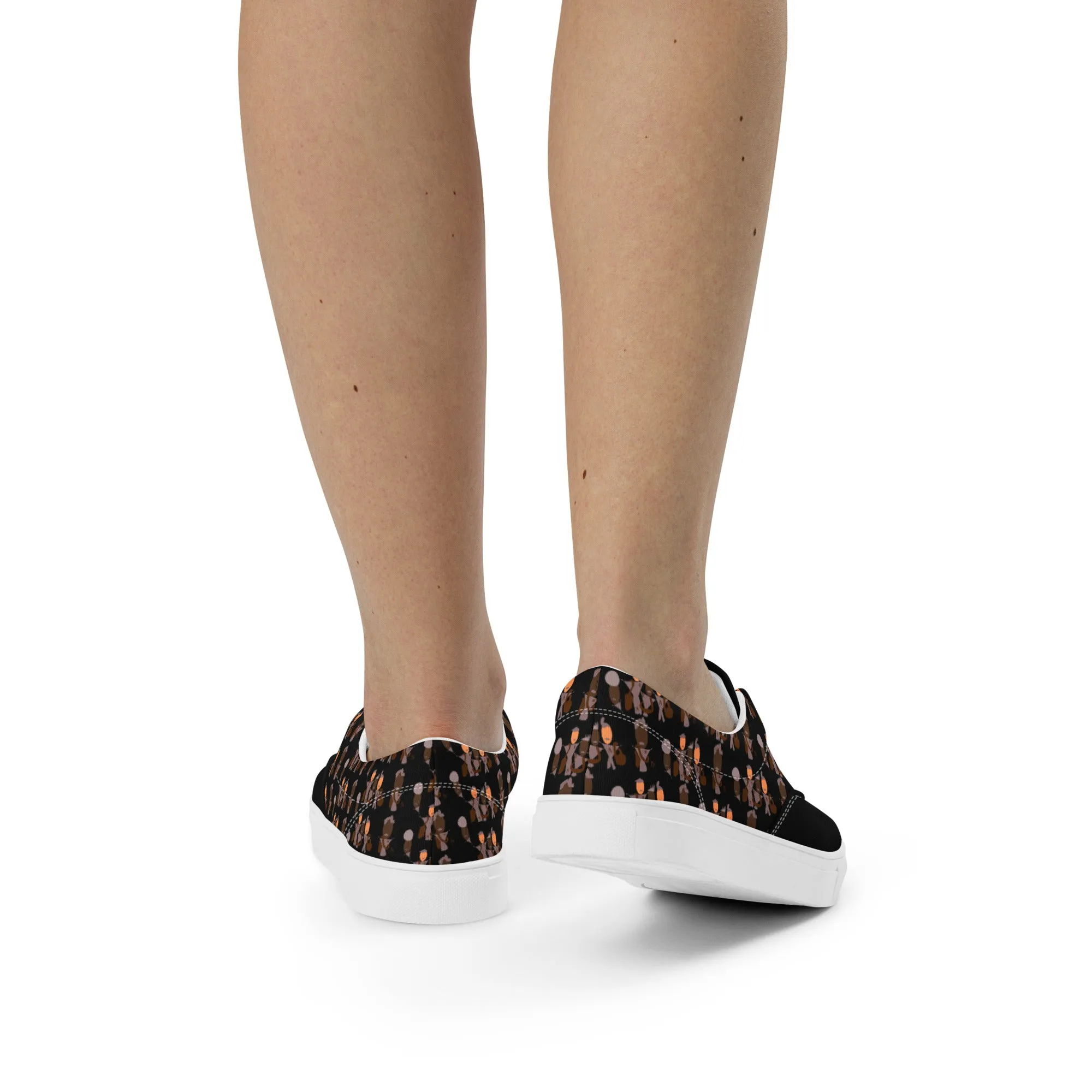 AJBeneficial Entourage Women’s lace-up canvas shoes on Black