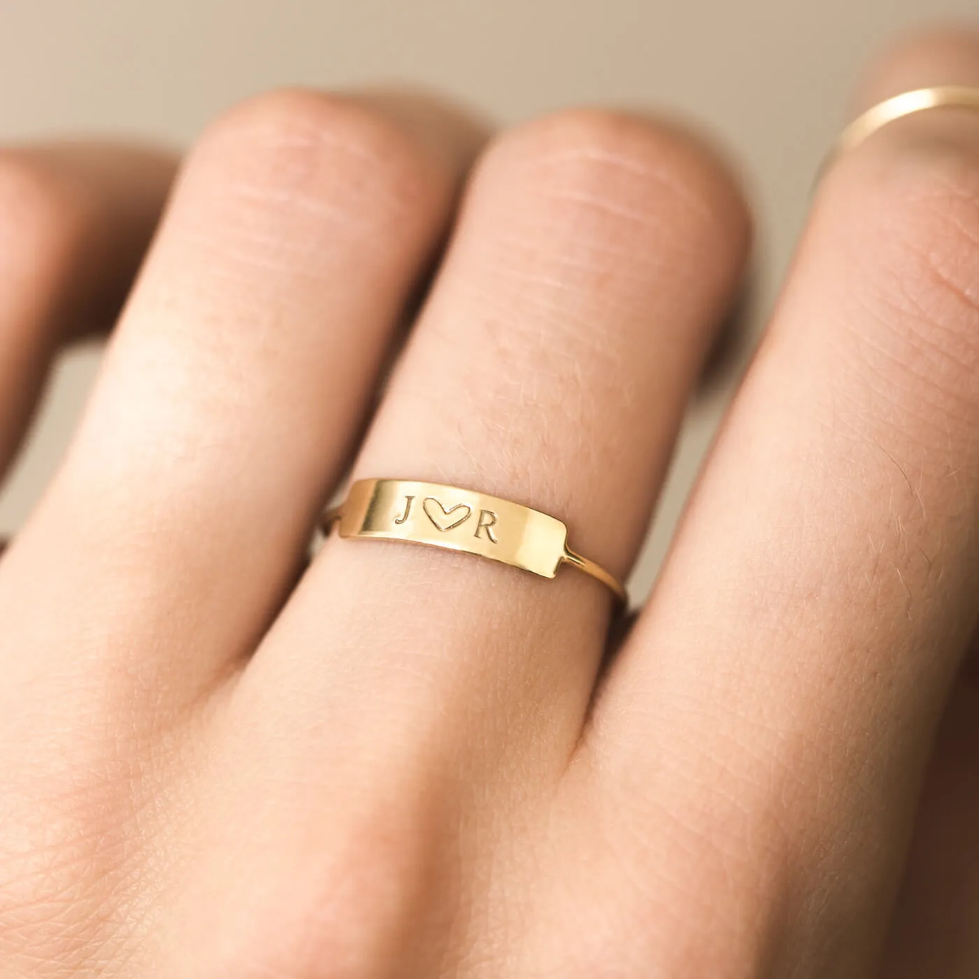 Astoria Bar Ring