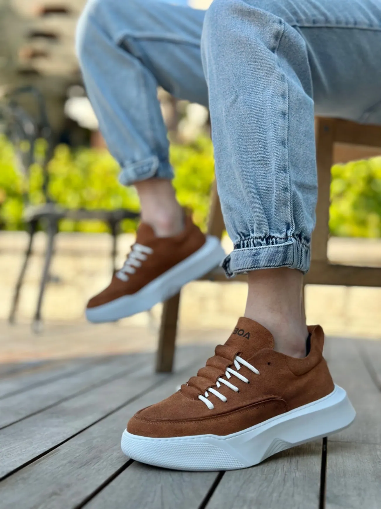 BA0332 Ladder Pattern Lace-Up Men's High Sole Tan Suede White Sole Sports Shoes
