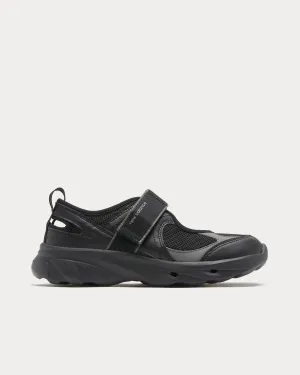 Breeze Black Slip On Sneakers