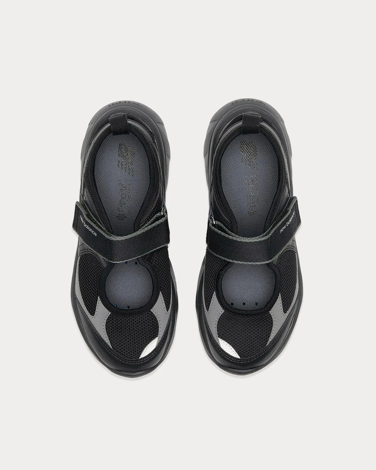 Breeze Black Slip On Sneakers