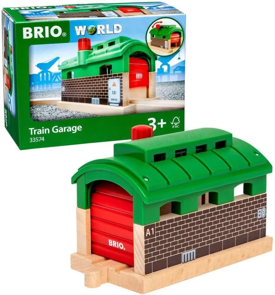 BRIO Train Garage