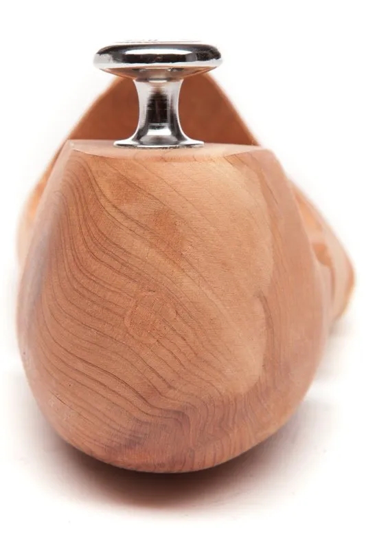 Cedar Tree Shoe Block