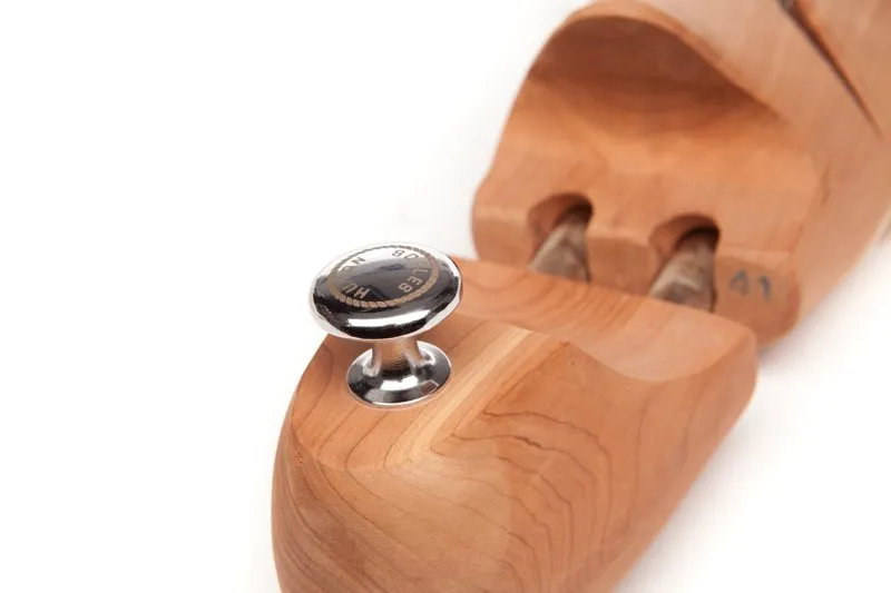 Cedar Tree Shoe Block