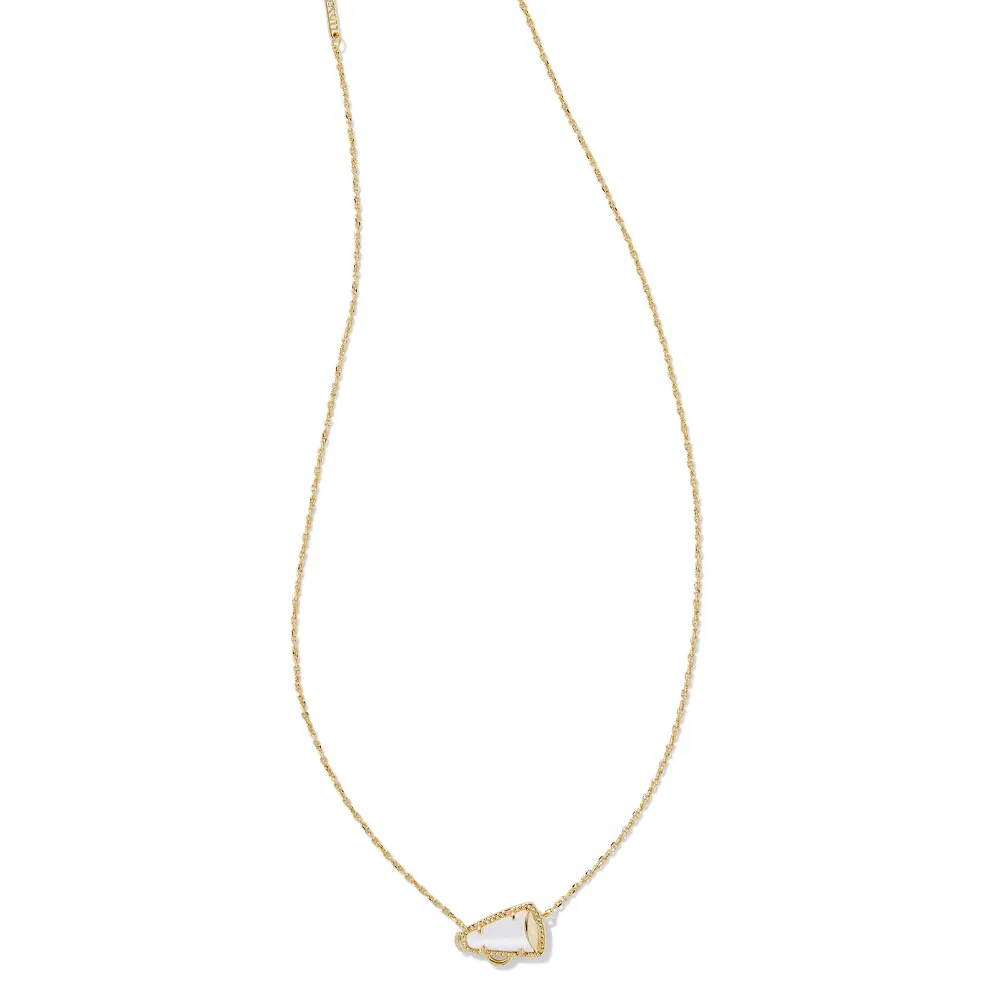 Cheer Short Pendant Necklace