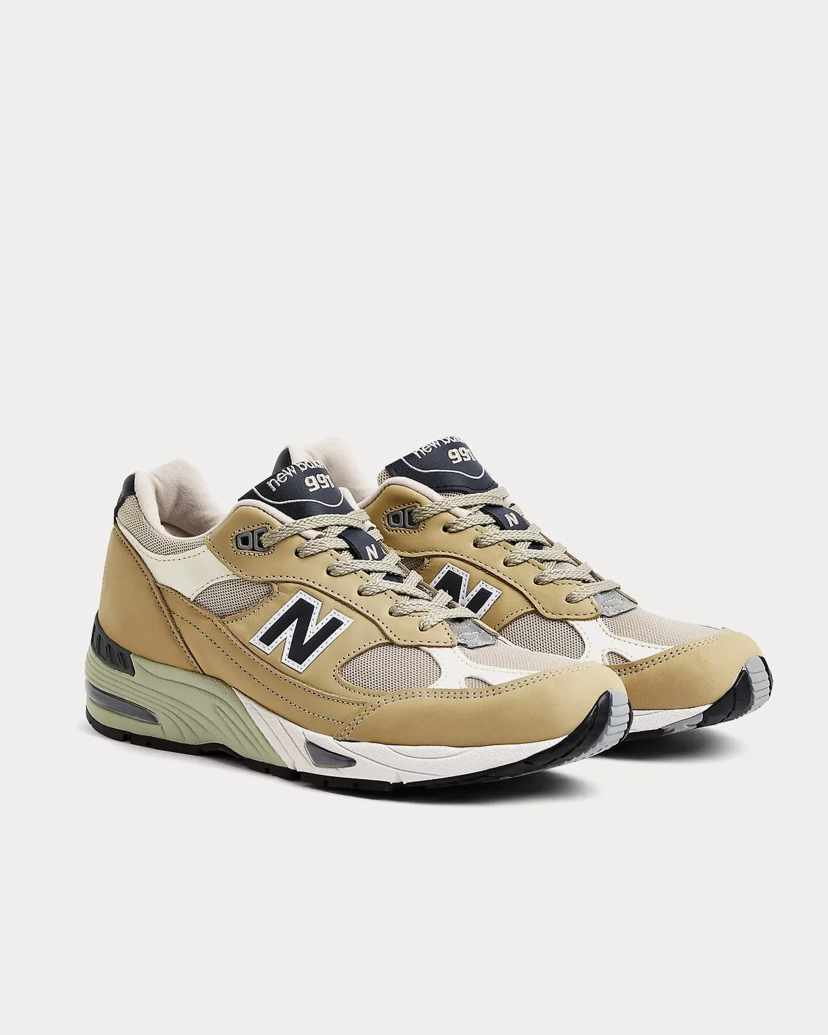 Made in UK 991v1 Elm / Brown Rice / Coconut Milk Low Top Sneakers