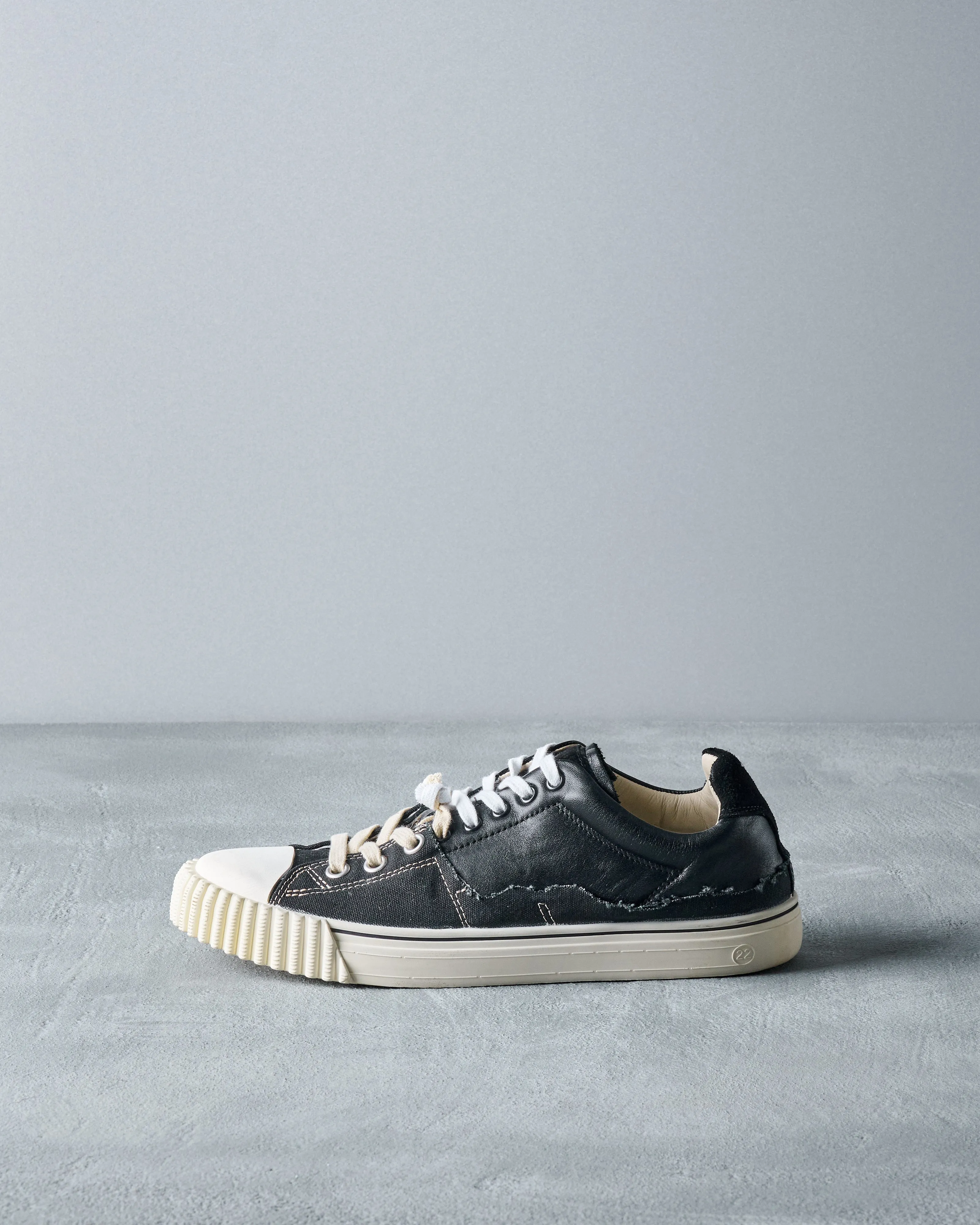 Maison Margiela Evolution Distressed low-top sneaker