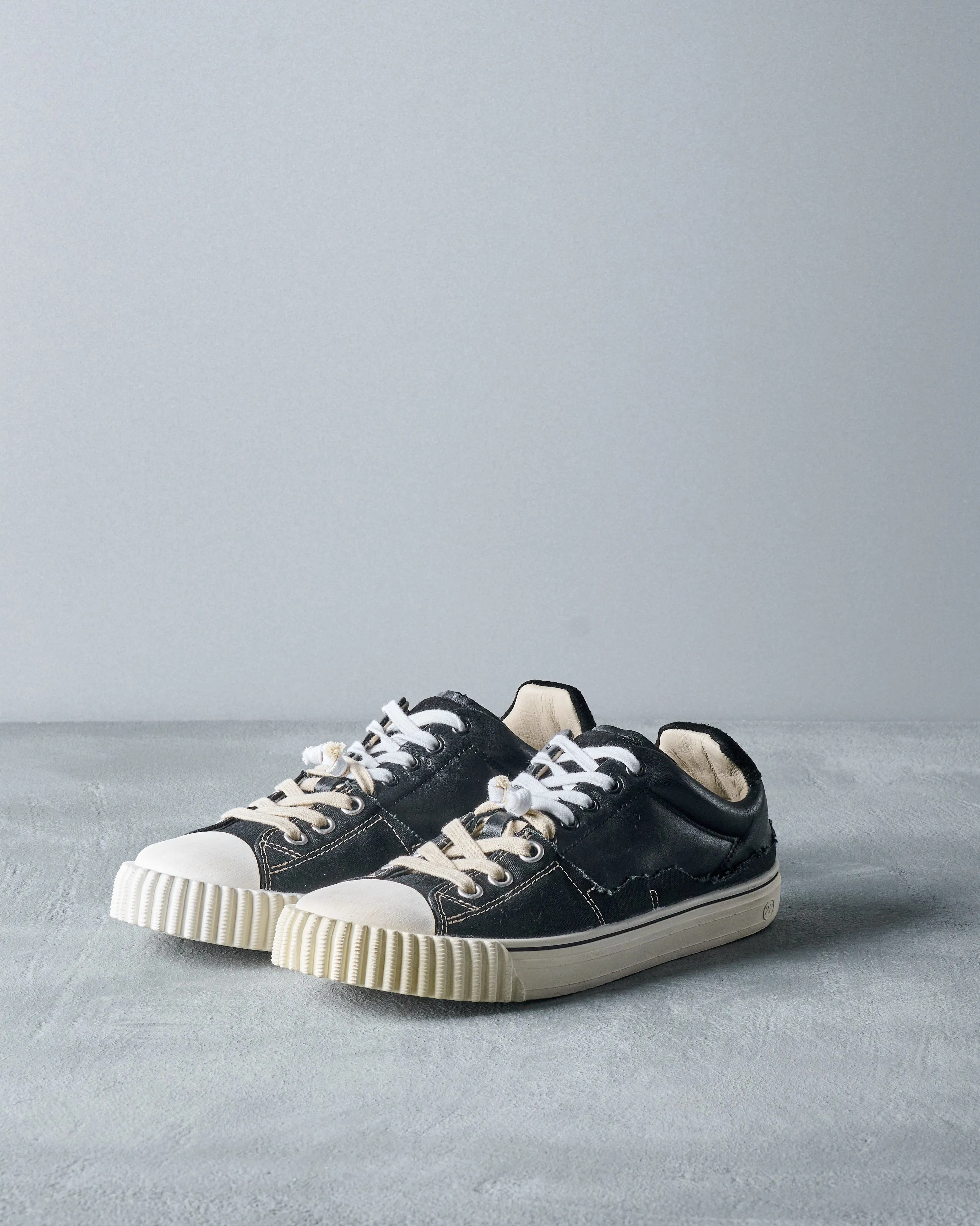 Maison Margiela Evolution Distressed low-top sneaker