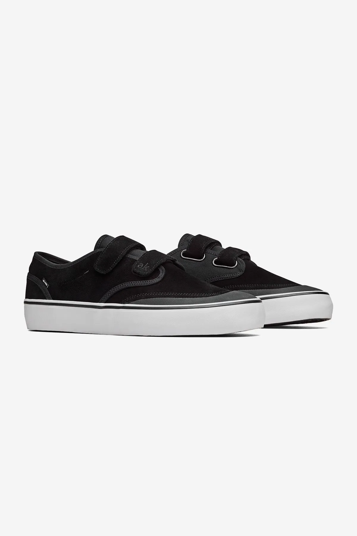 Motley II Strap - Black/White - Shoes