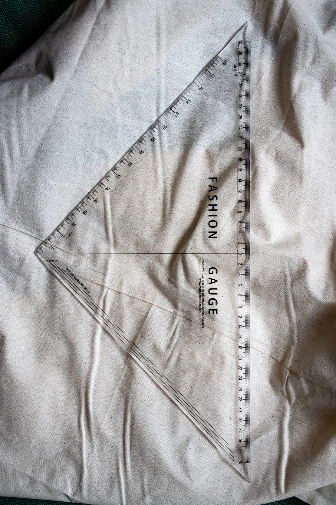 Multi Scale Ruler 1:2 DM4