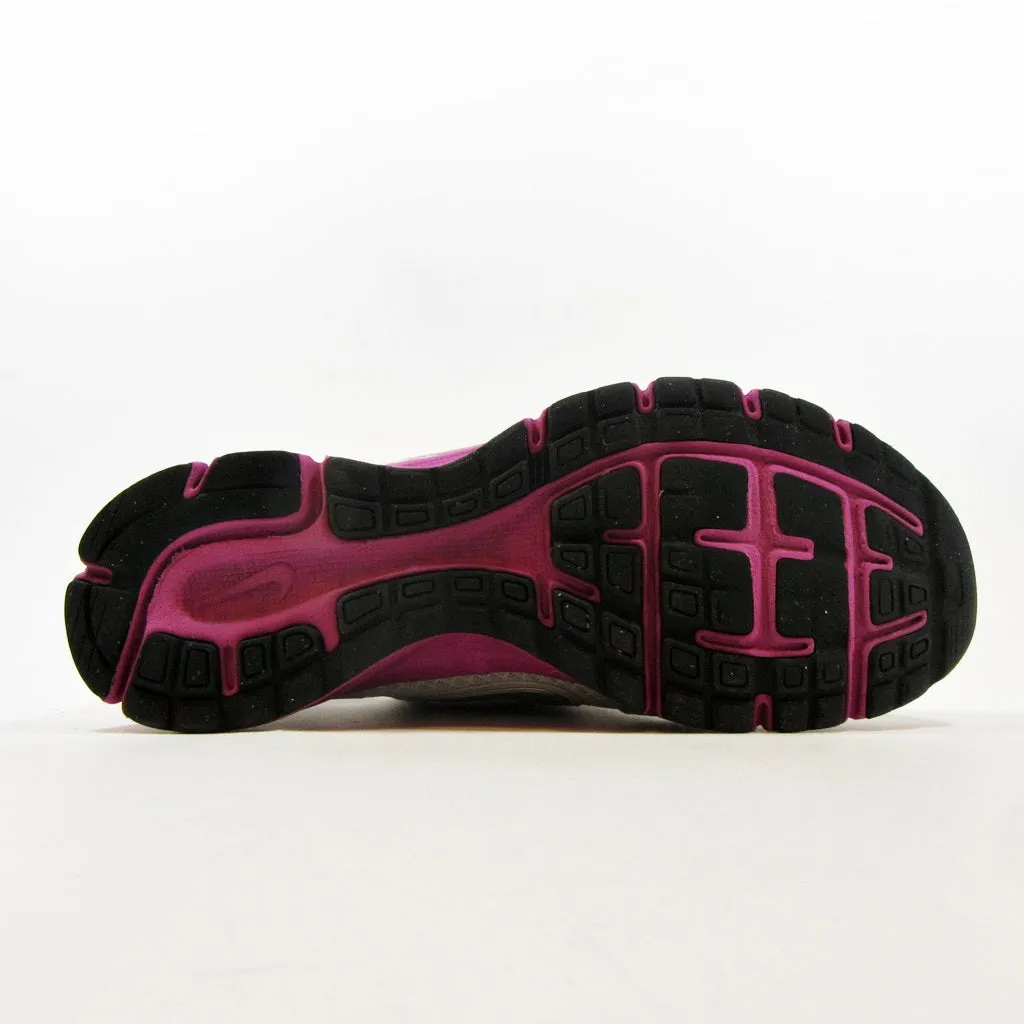 NIKE Air Relentless