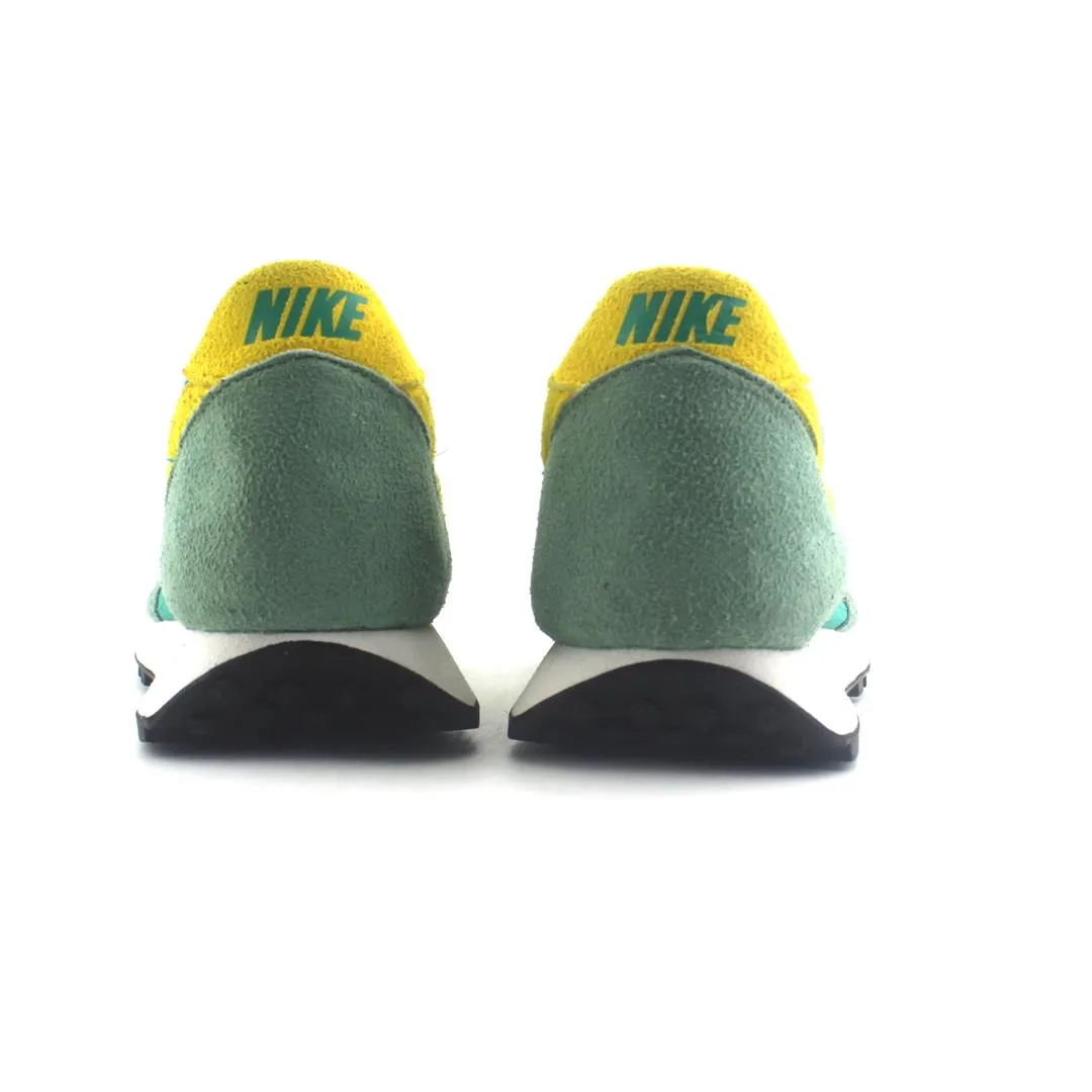 NIKE  DAYBREAK