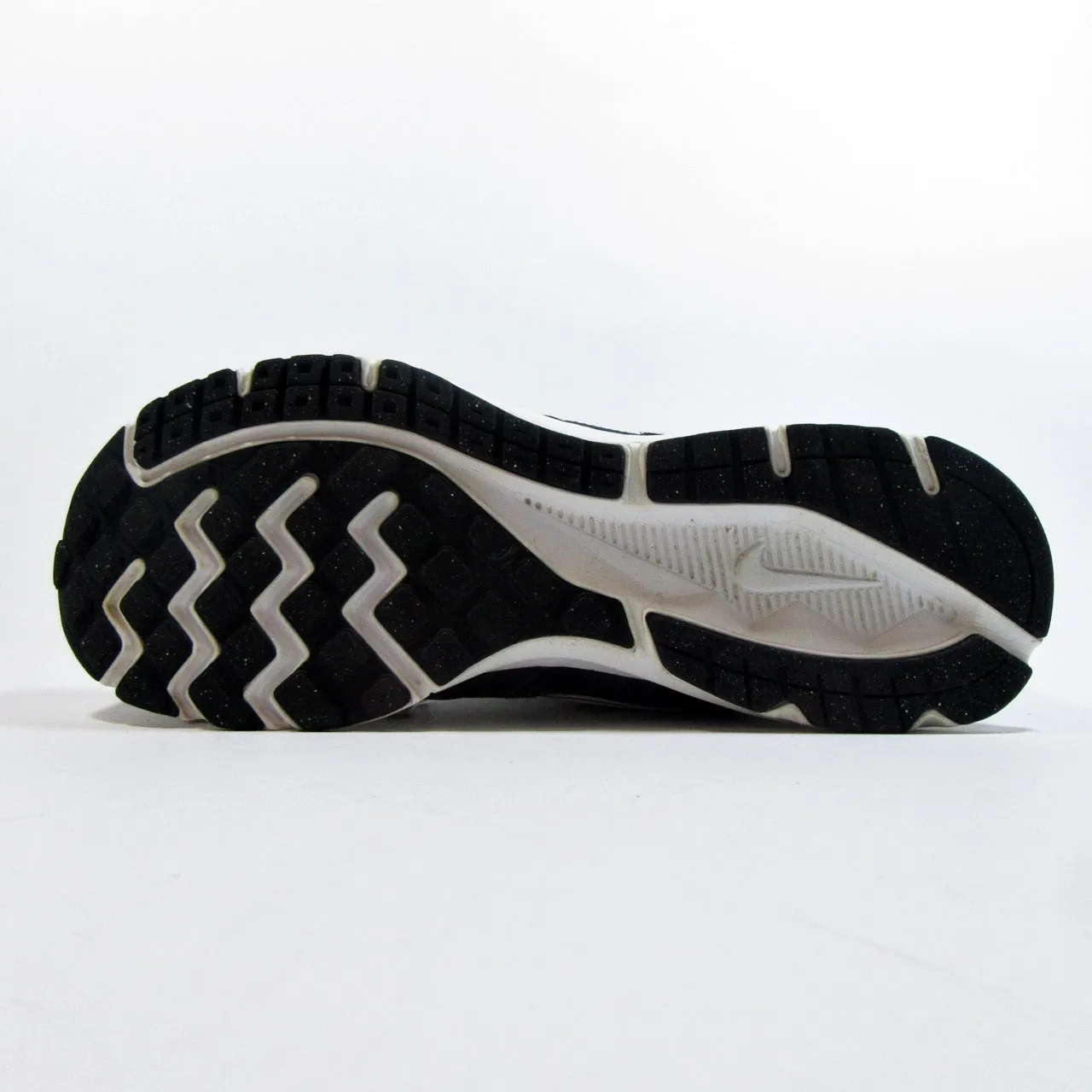 NIKE Downshif Ter 6