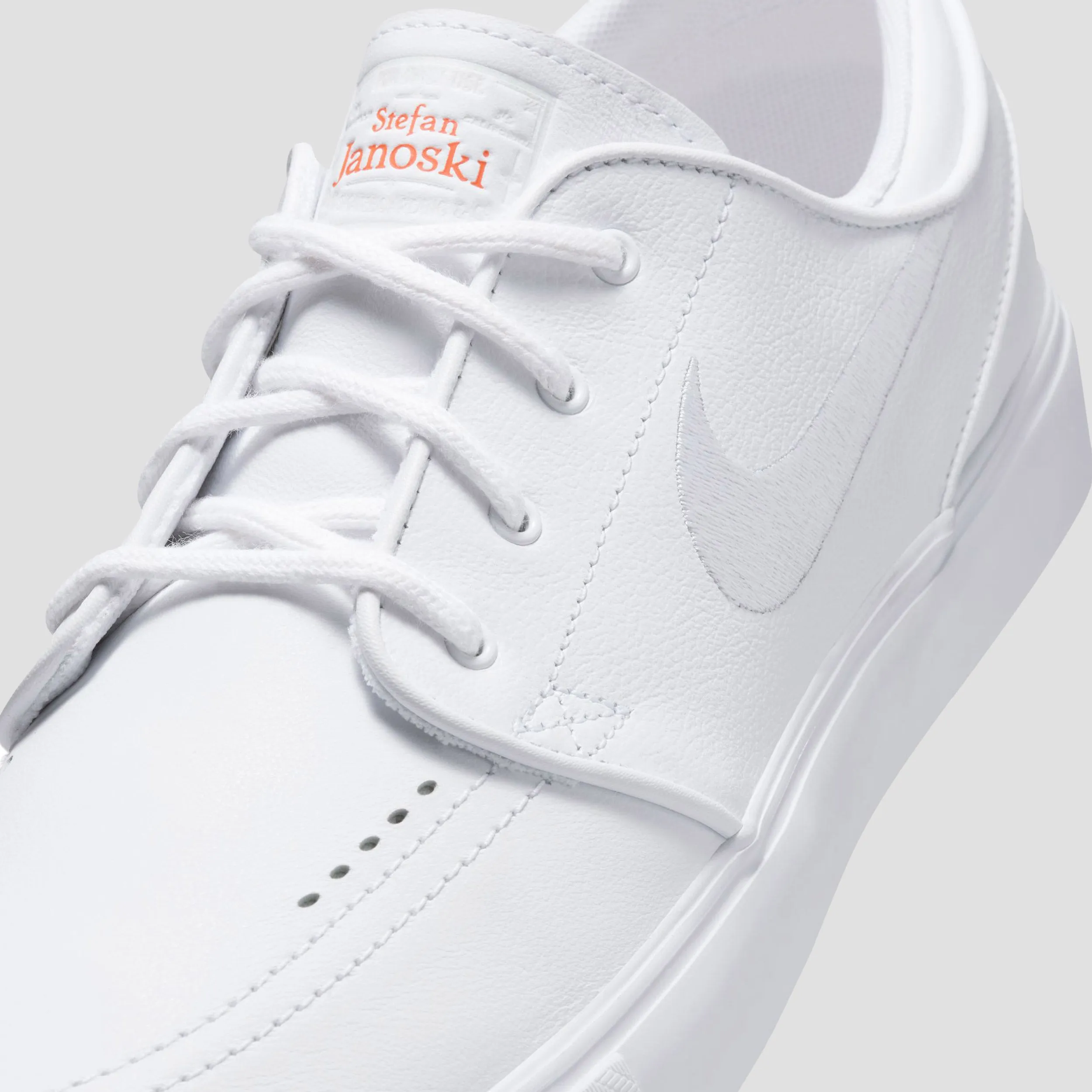 Nike SB Zoom Janoski OG  ISO Skate Shoes White / White - White - White