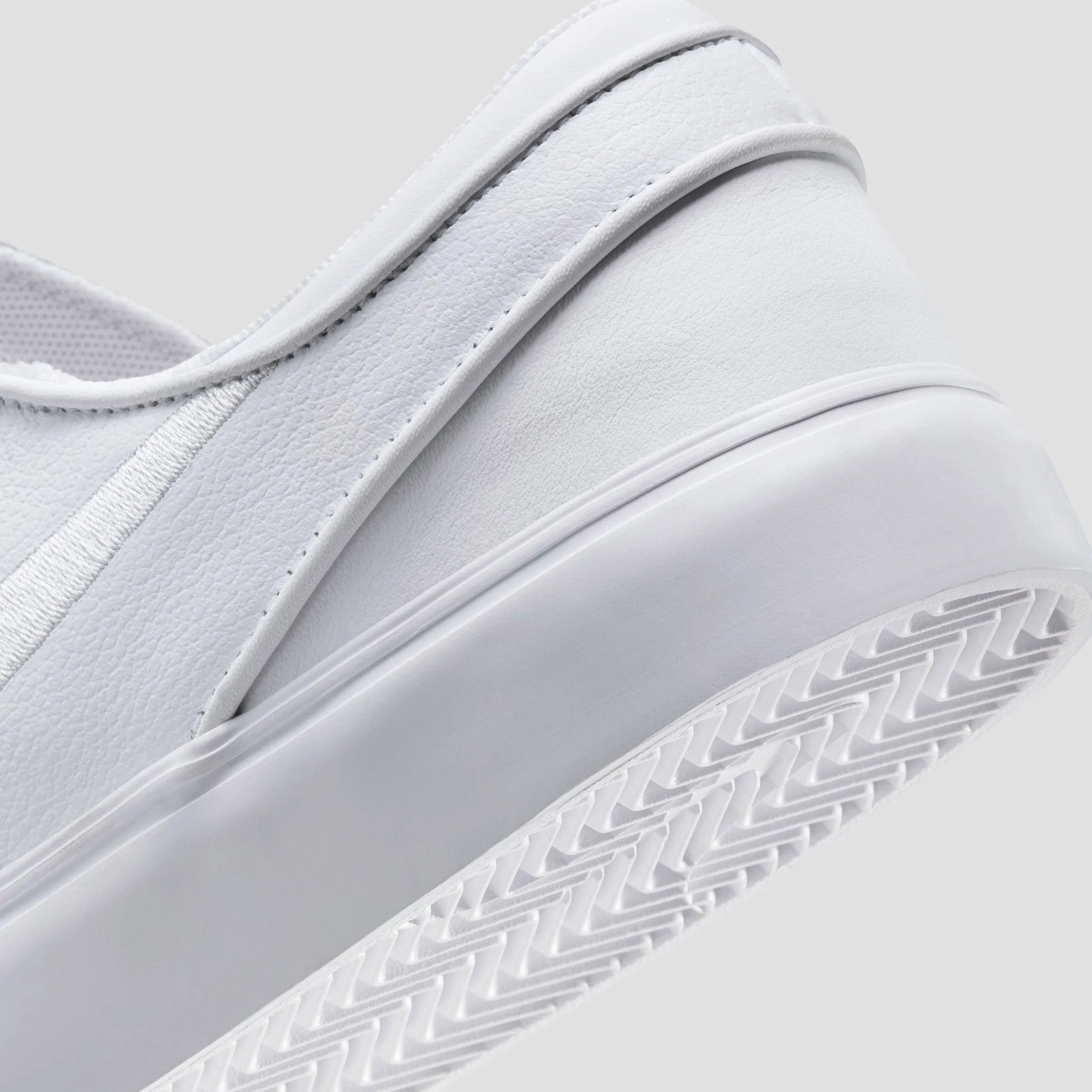 Nike SB Zoom Janoski OG  ISO Skate Shoes White / White - White - White