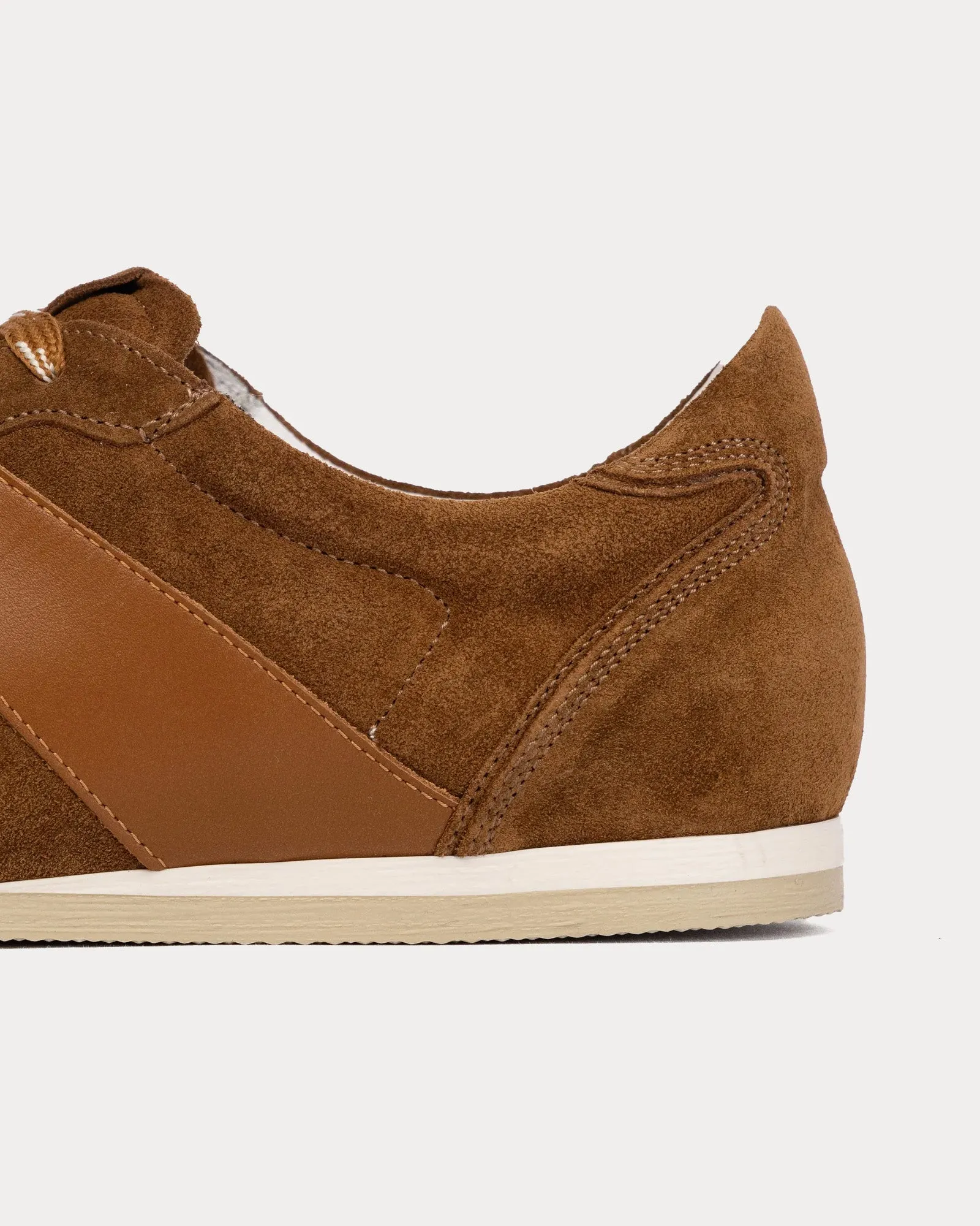 Pista Cognac Low Top Sneakers