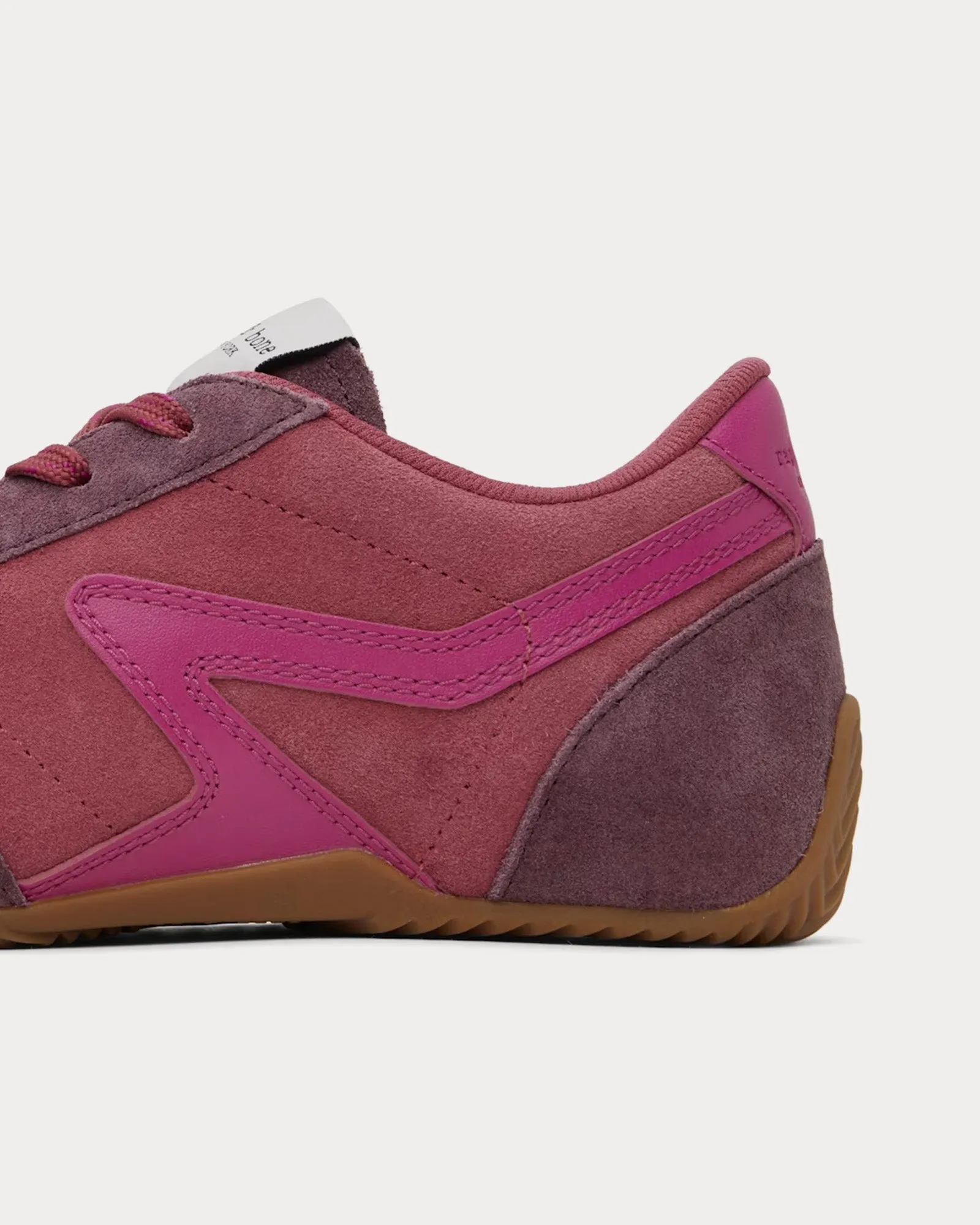 Retro Runner Ultra Slim Suede Cheyenne Low Top Sneakers