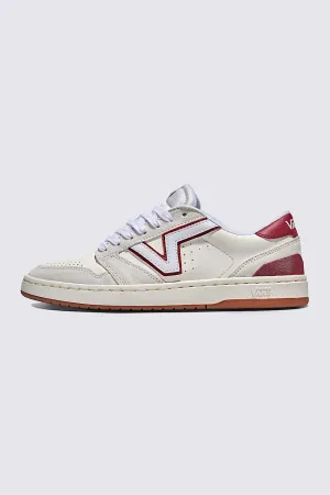 Vans Lowland 2.0 Sneakers in Red & White | VN000D6RCI1