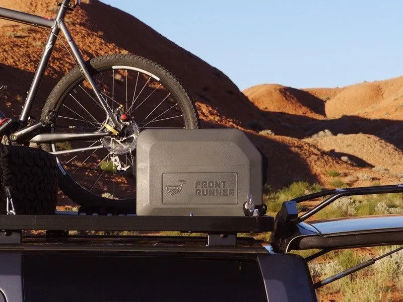 Water Tank (42L) With Mounting System - Front Runner