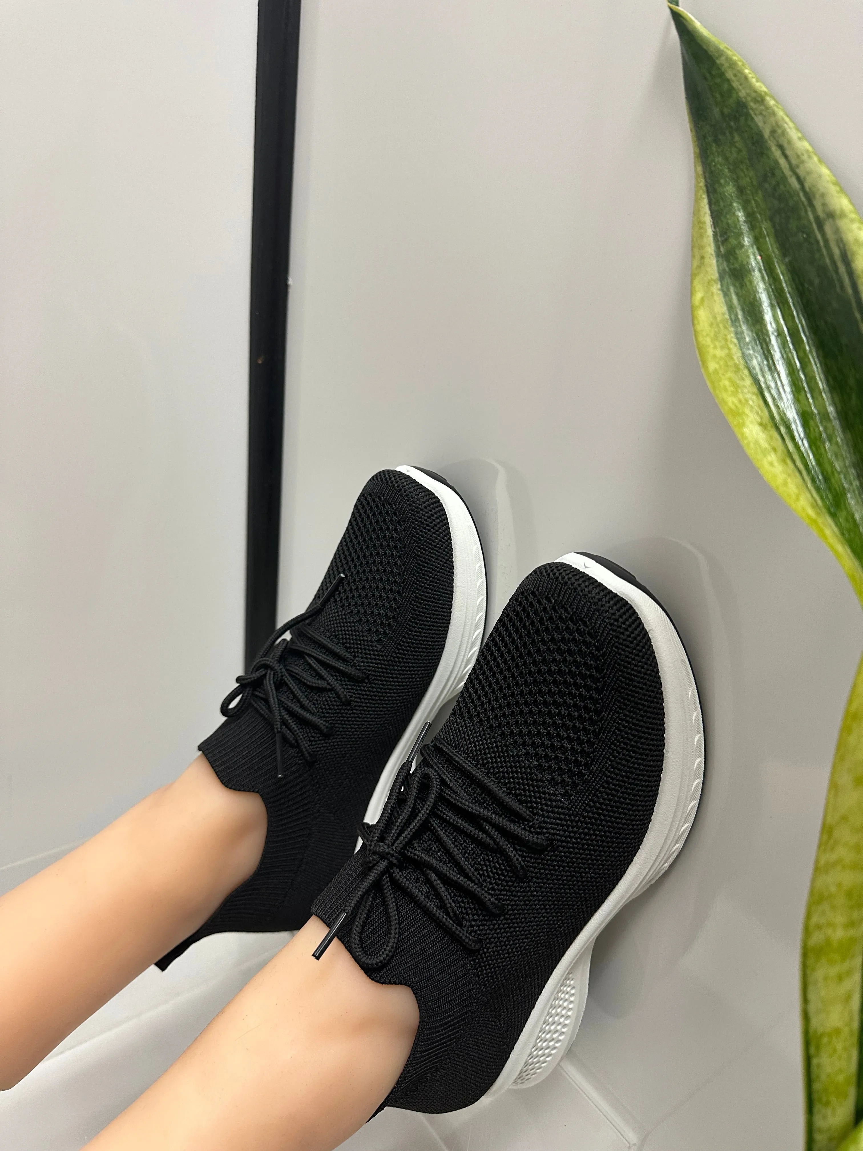 Women Tennis shoes/Black-Knitting-2